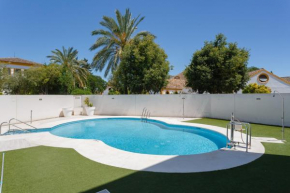 Real Escuela Home Jerez De La Frontera